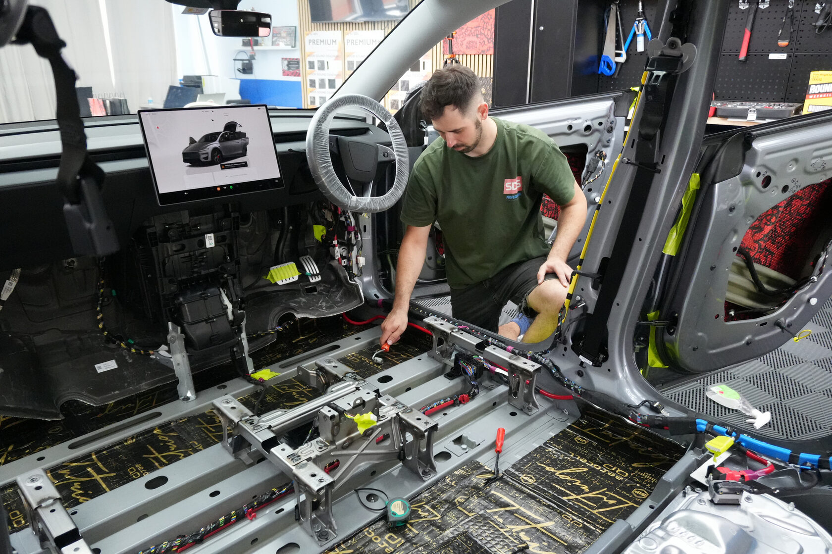 Car Sound Deadening and Soundproofing Services | SDS