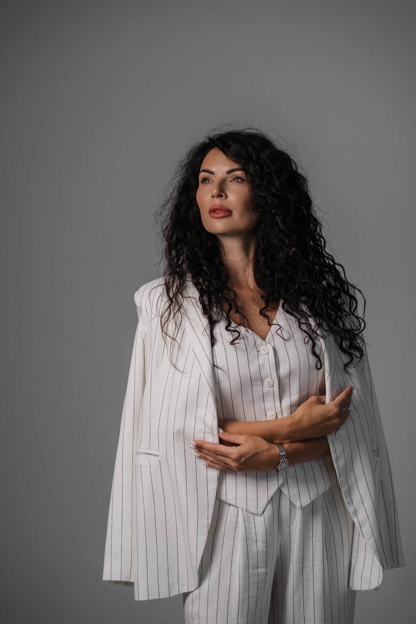 Юлія Справка