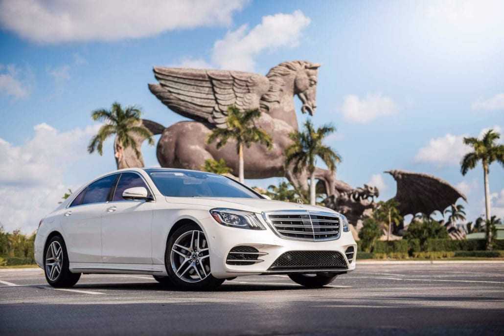 Mercedes S550 sedan