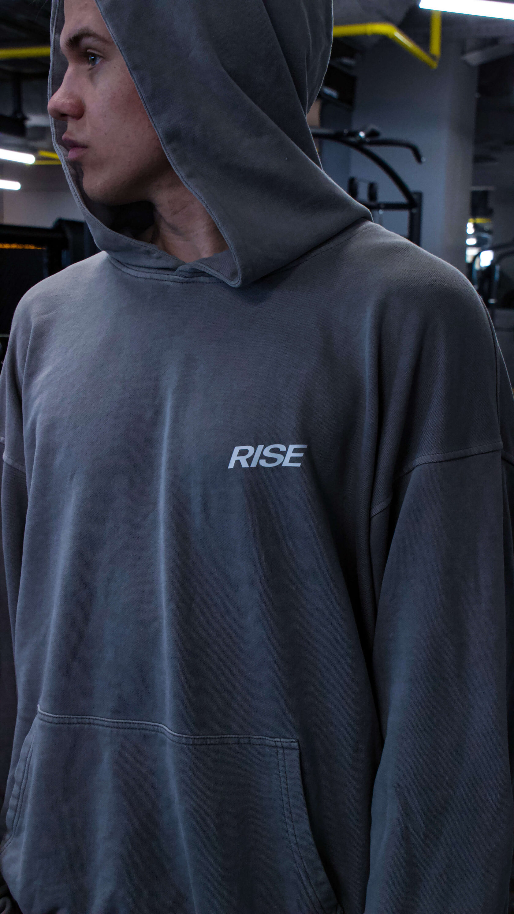 Мужское худи Rise Training Club серое для зала
