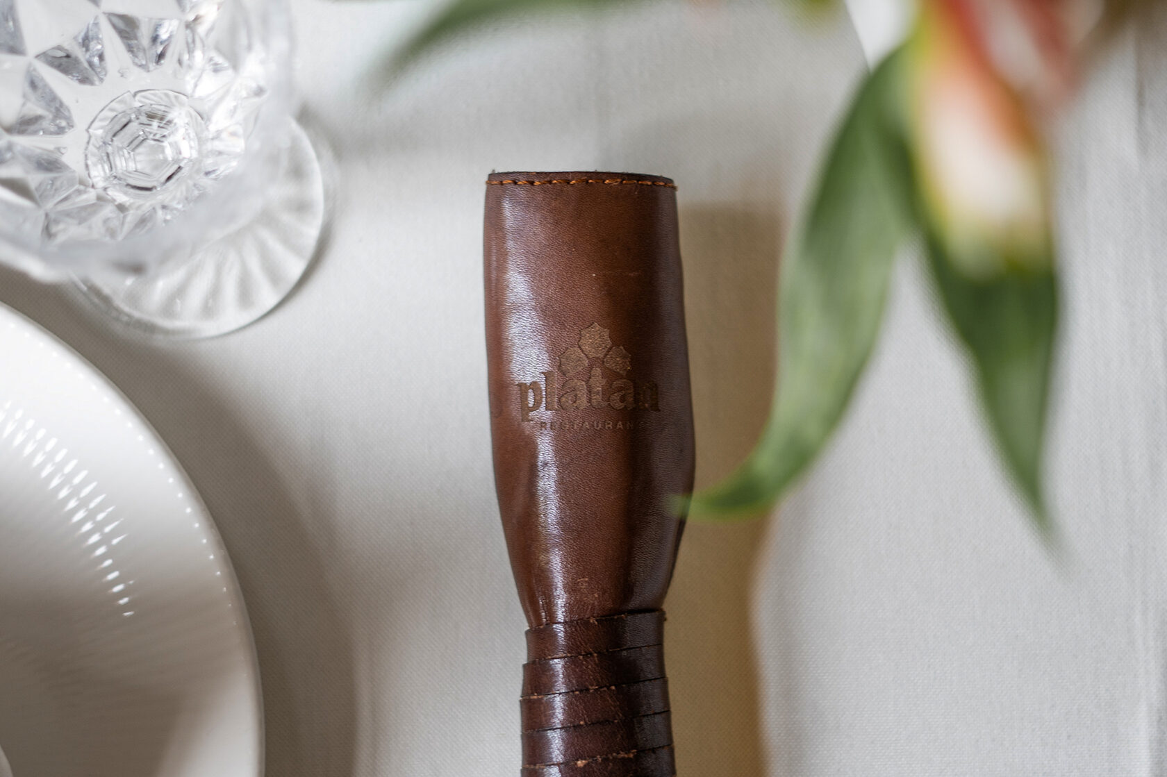 Platan tableware detail