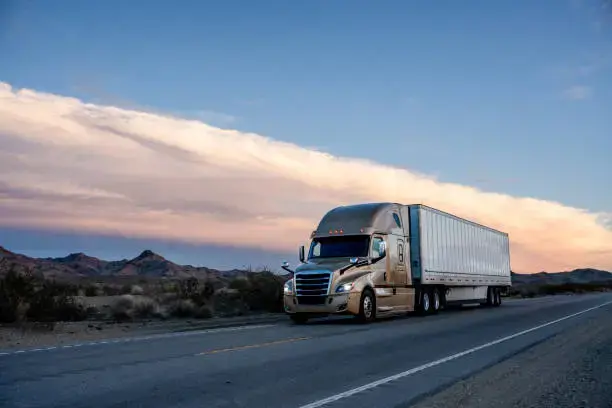 Trucking in Michigan