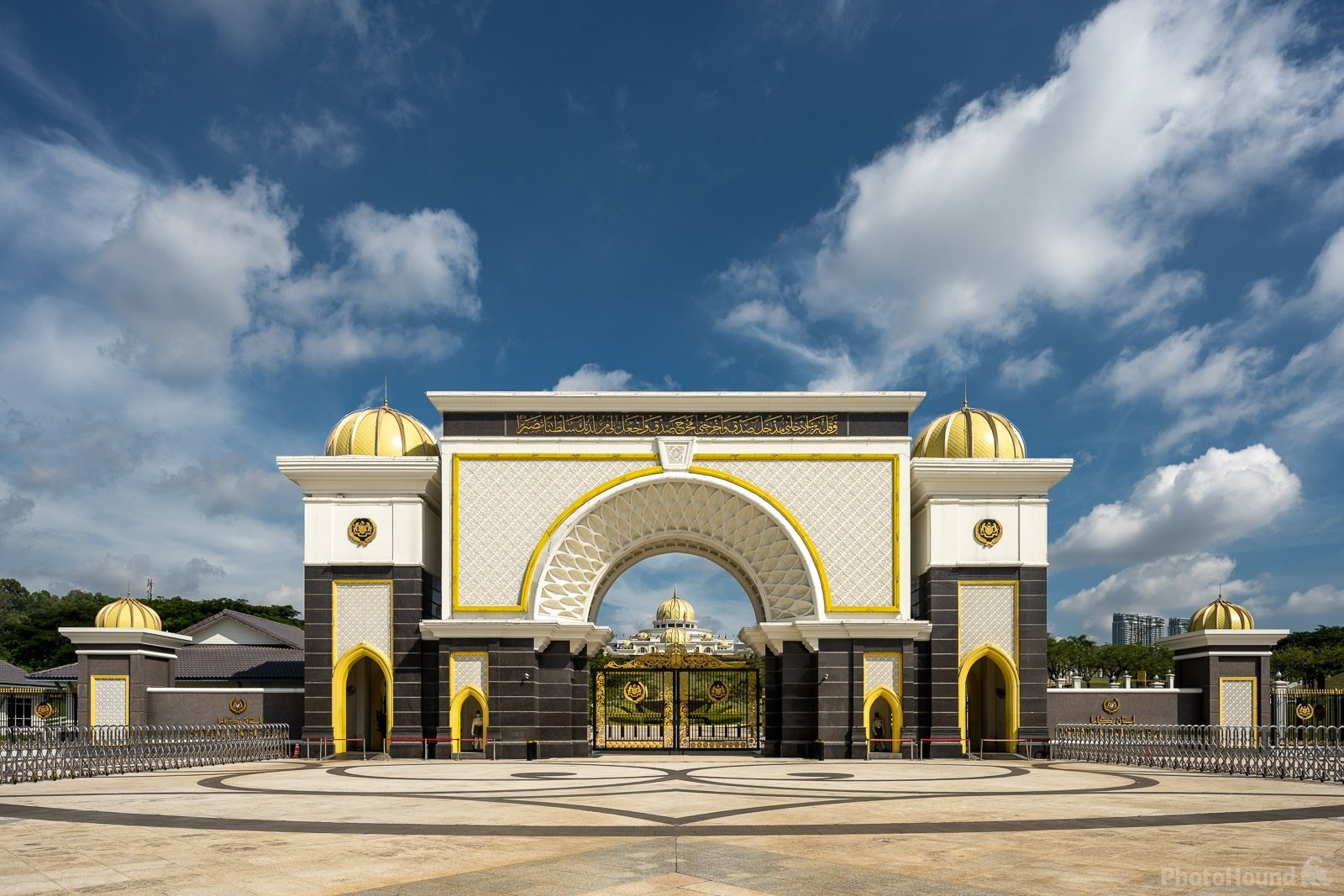 Королевский дворец