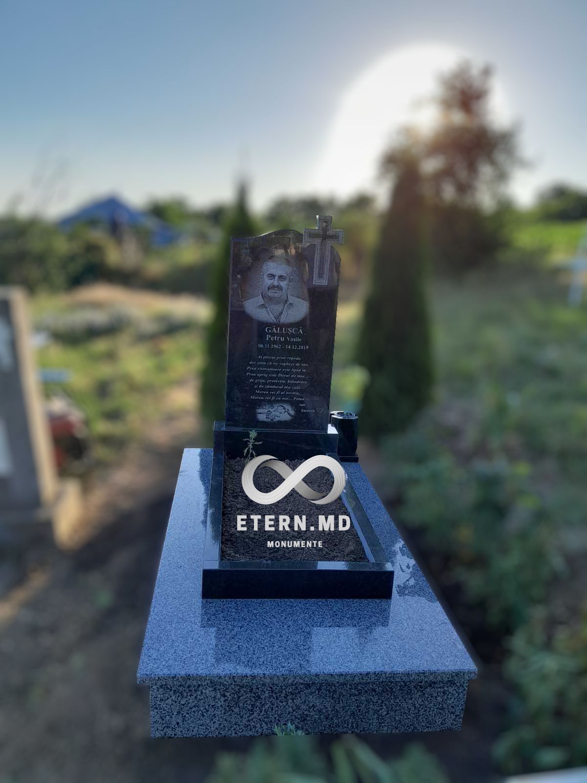 monumente funerare din granit etern.md