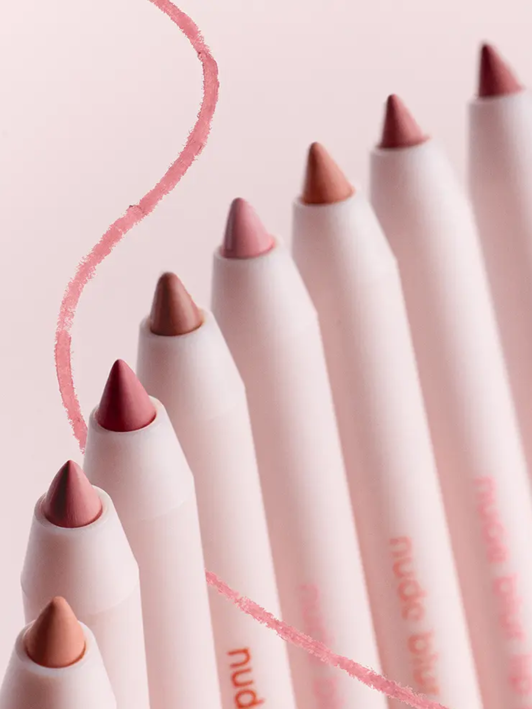 Карандаш для губ Colorgram Nudy Blur Lip Pencil для создания идеального контура