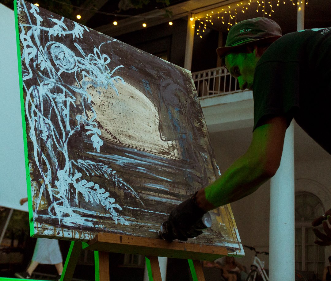 Maks Mane, Art director