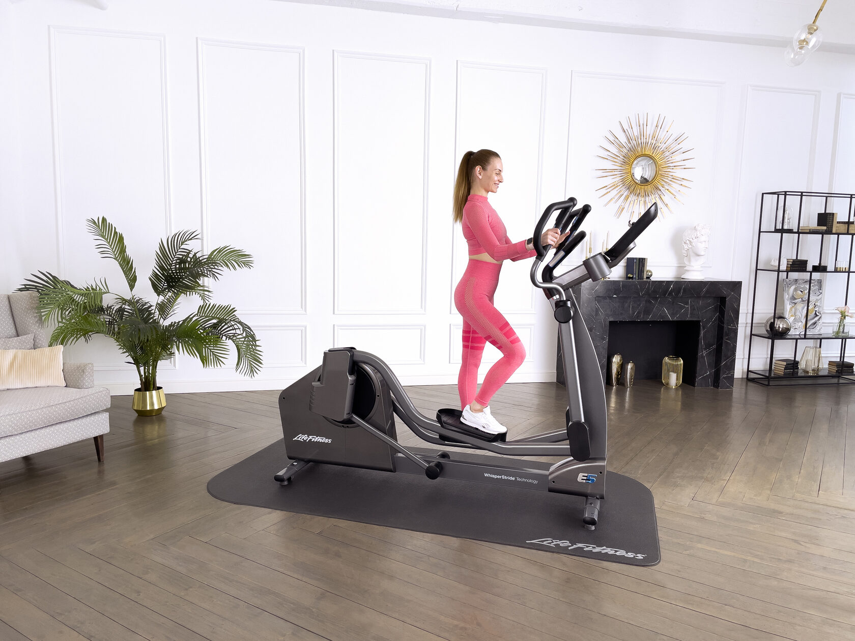 Эллиптические тренажеры для дома Life Fitness | Life Fitness Узбекистан