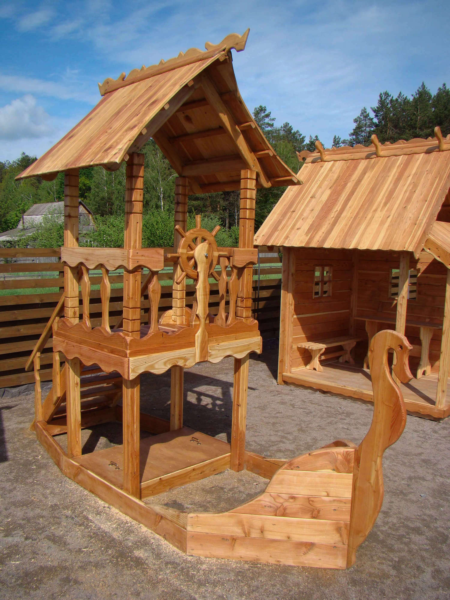 Пергола з модрини