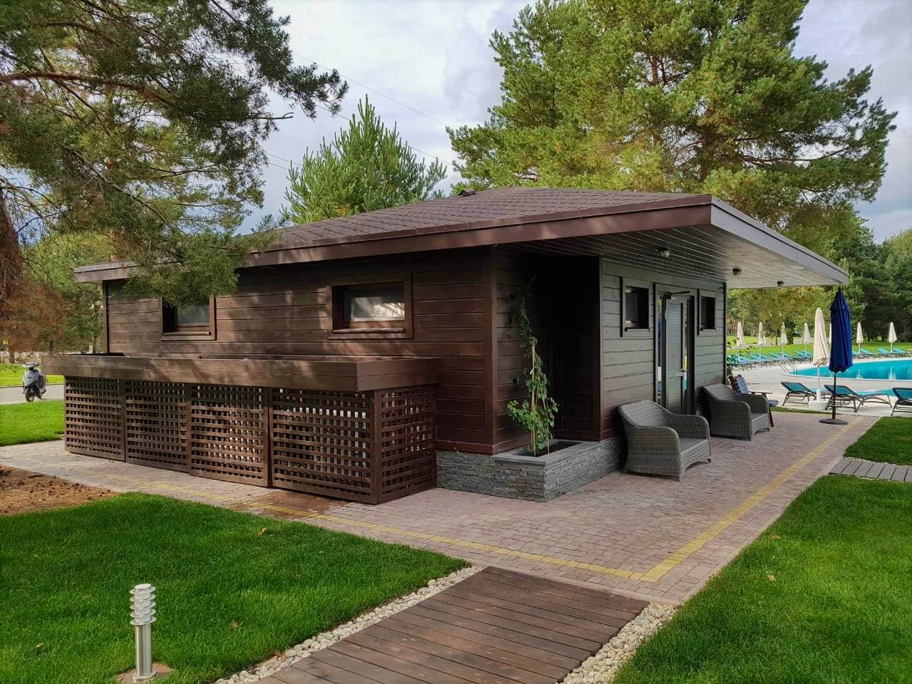 Пергола з модрини