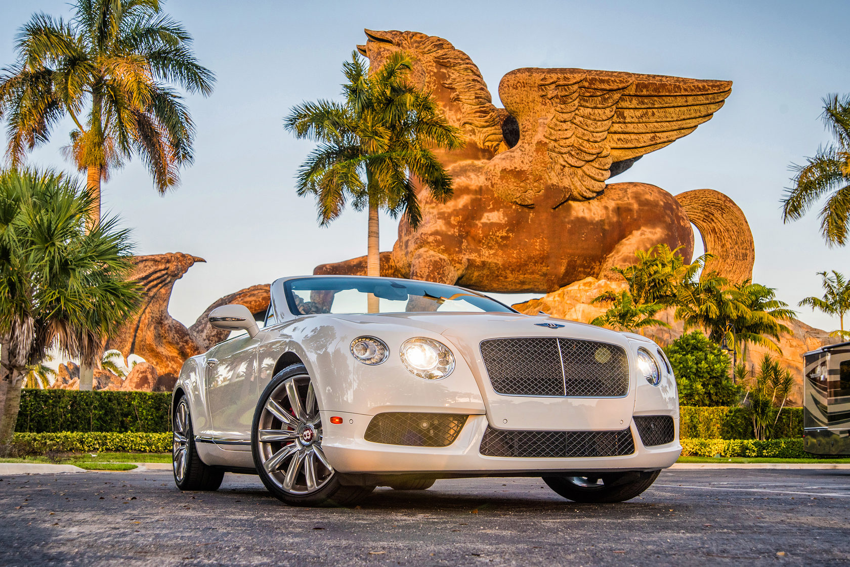 Bentley Continental GT White