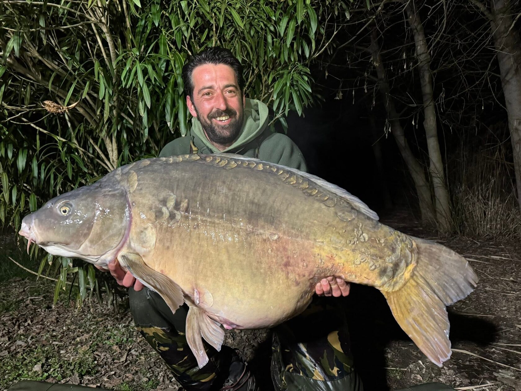 Ionut Cires with a 30.8 kg (68 lb) carp landed on Katran Fantom mainline and Enduro leader