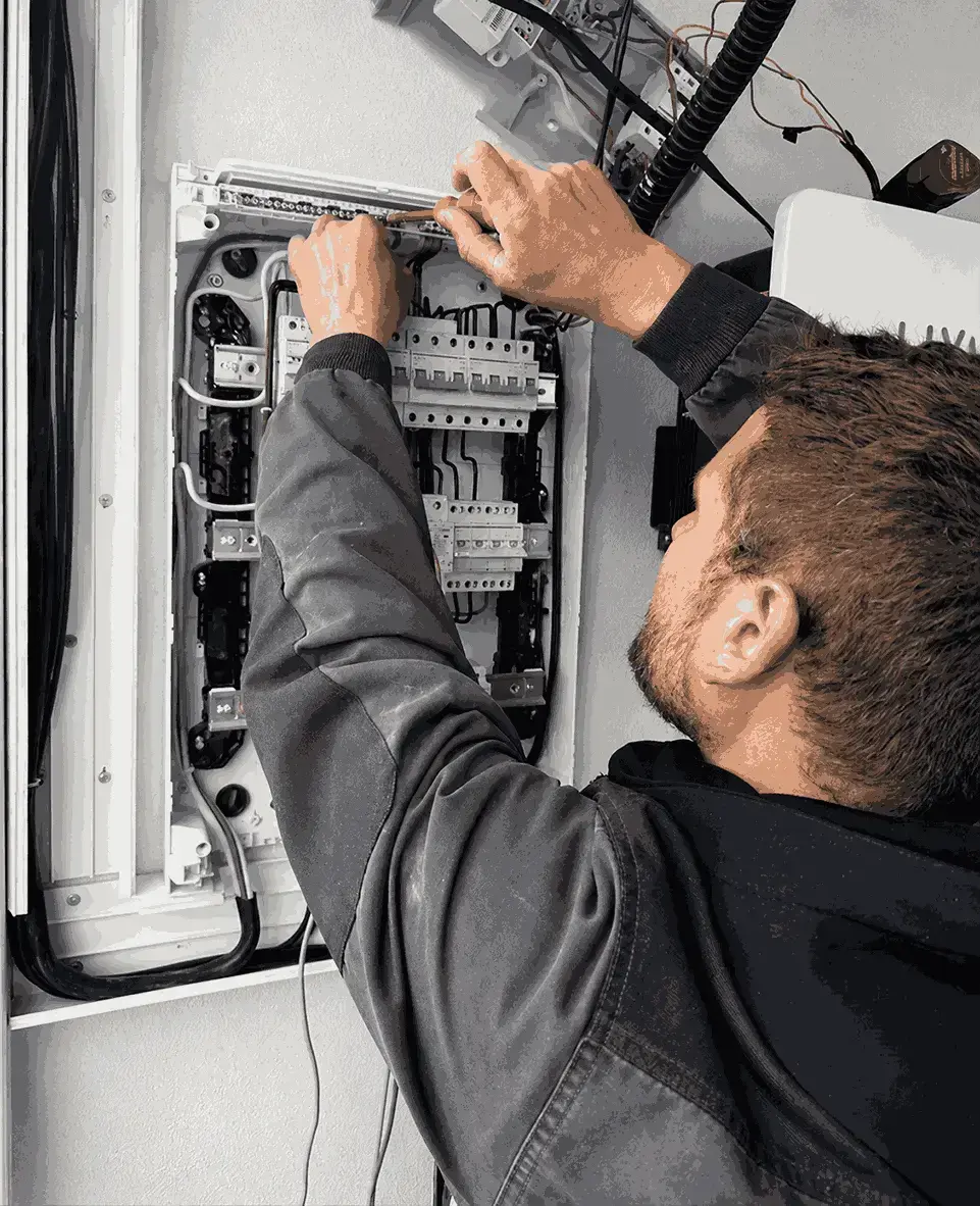 Electromontaj – instalații electrice 220V și 380V în Chișinău