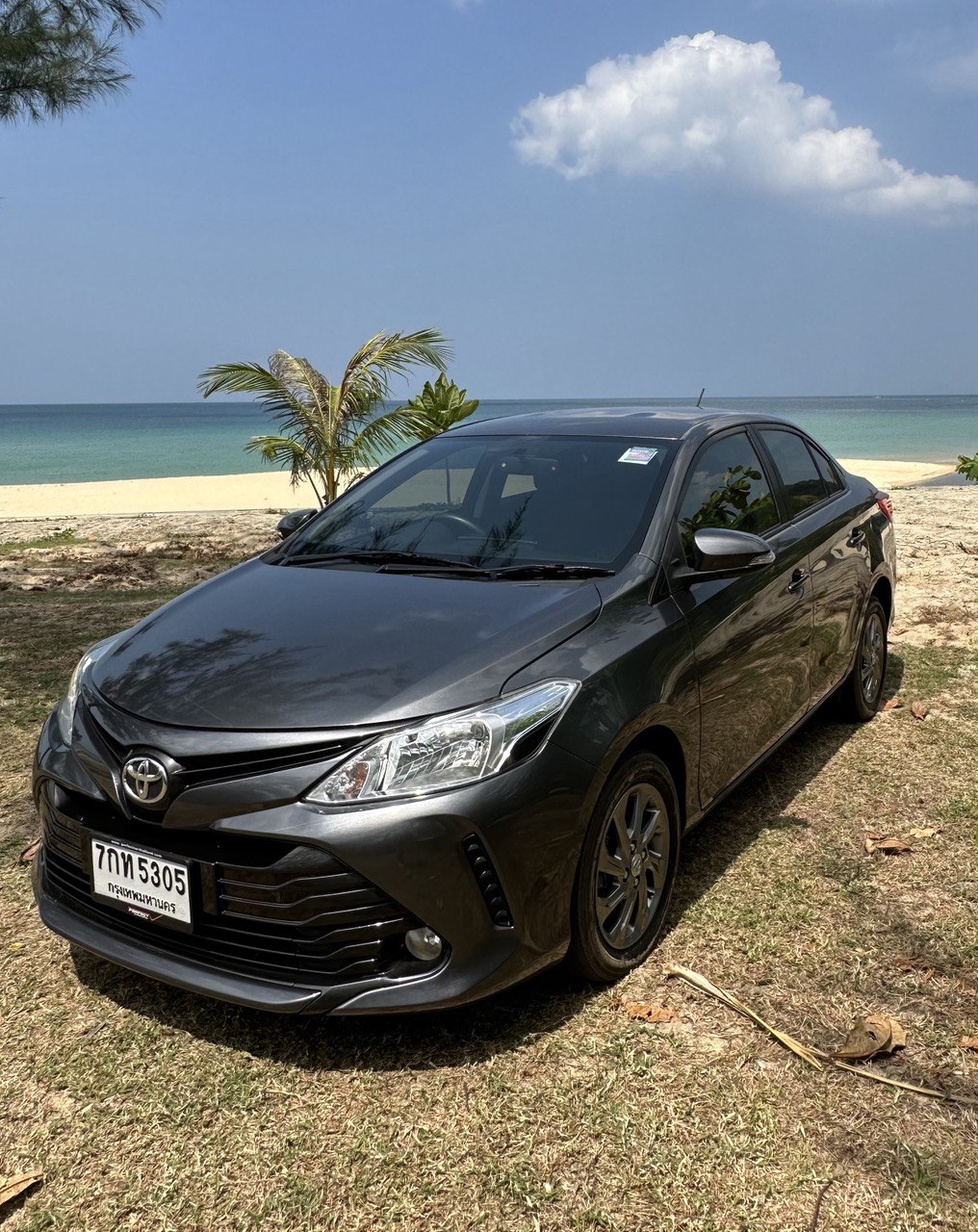 Dark grey Toyota Vios for rent in Phuket, small car, comfortable use 