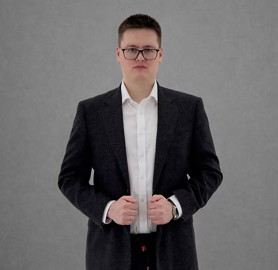 Stanislav Khamazyuk, founder arwicom group
