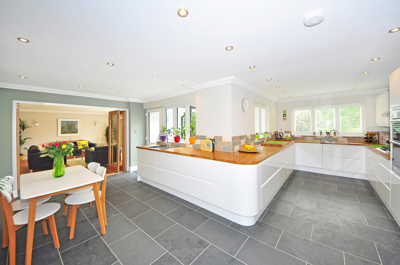 Luxury acrylic edge banding by ABJ Kitchens