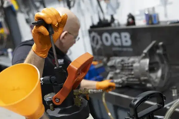 Mechatronic gearbox repair