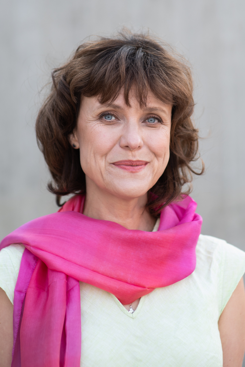 Prof. Ilona Hunek