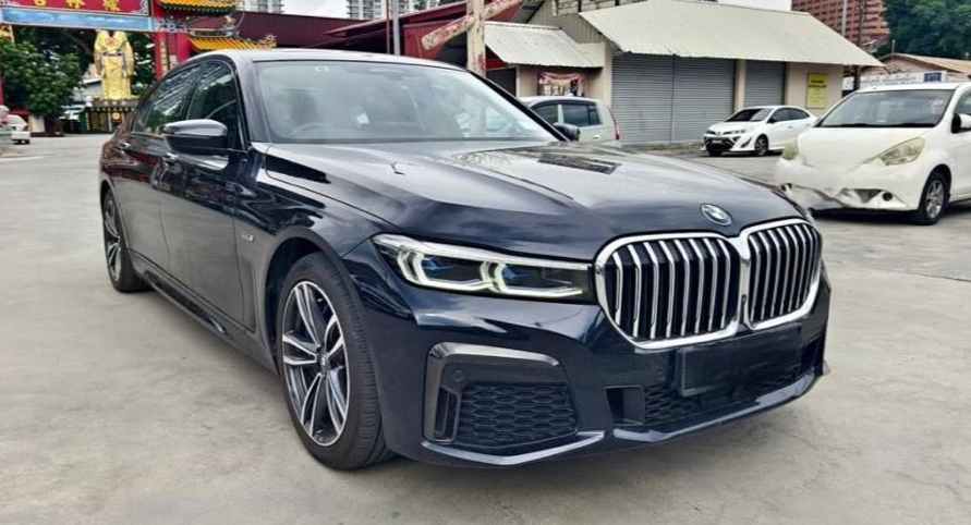 VIP Sedan transfer Kuala Lumpur