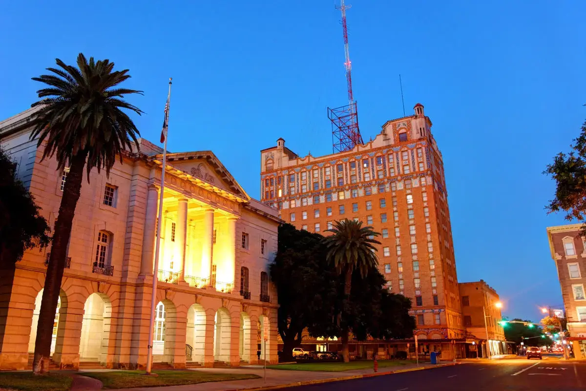 Laredo CDL-A Truck Driver Careers